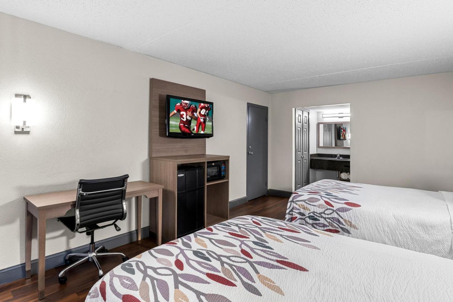 Red Roof Inn Richmond - Airport Sandston Esterno foto
